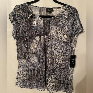 Women’s Plus Size Top